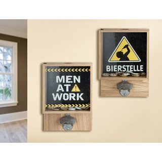 Wand Flaschenöffner und Kronkorkensammler mit Spruch "MEN AT WORK" / "BIERSTELLE" natur furniert, mit bedrucktem Klarglas und schwarzem Hintergrund 25,5 x 18 x 7 cm GILDE